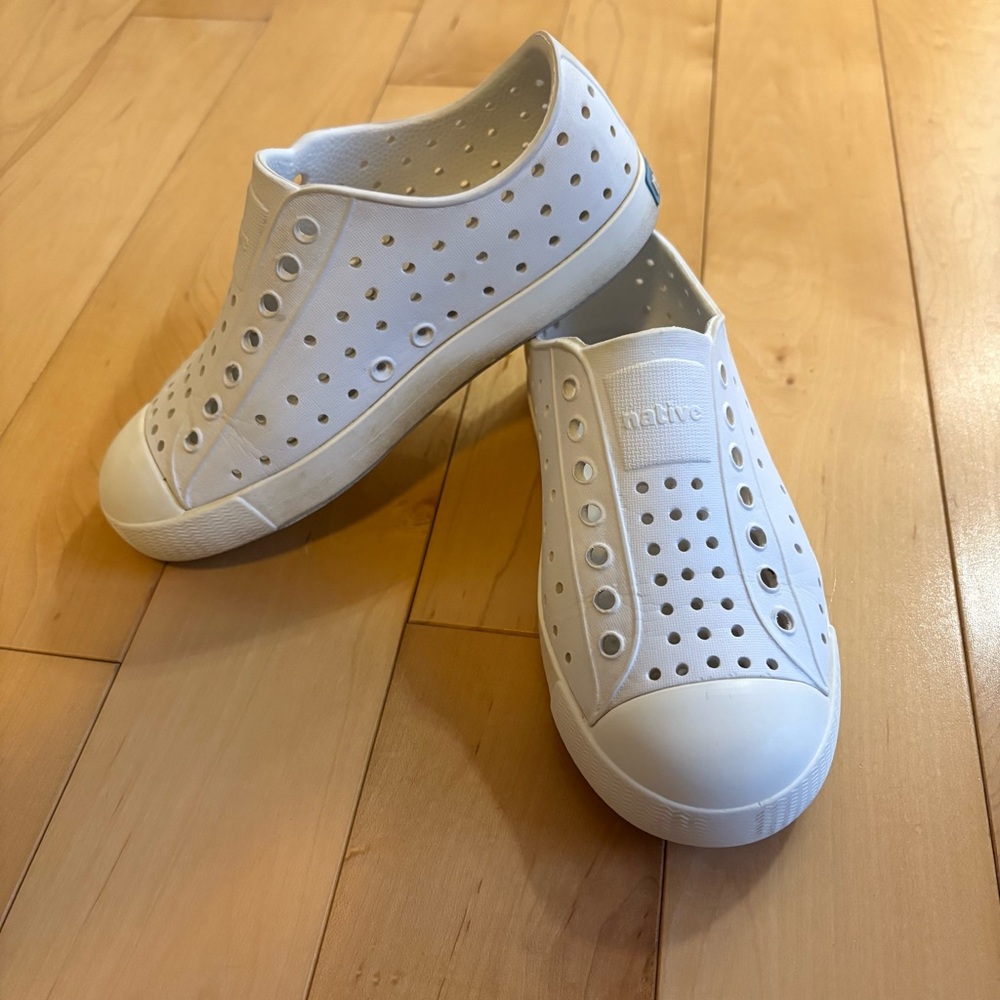 Native Shoes - White - Jefferson slip-on shoes